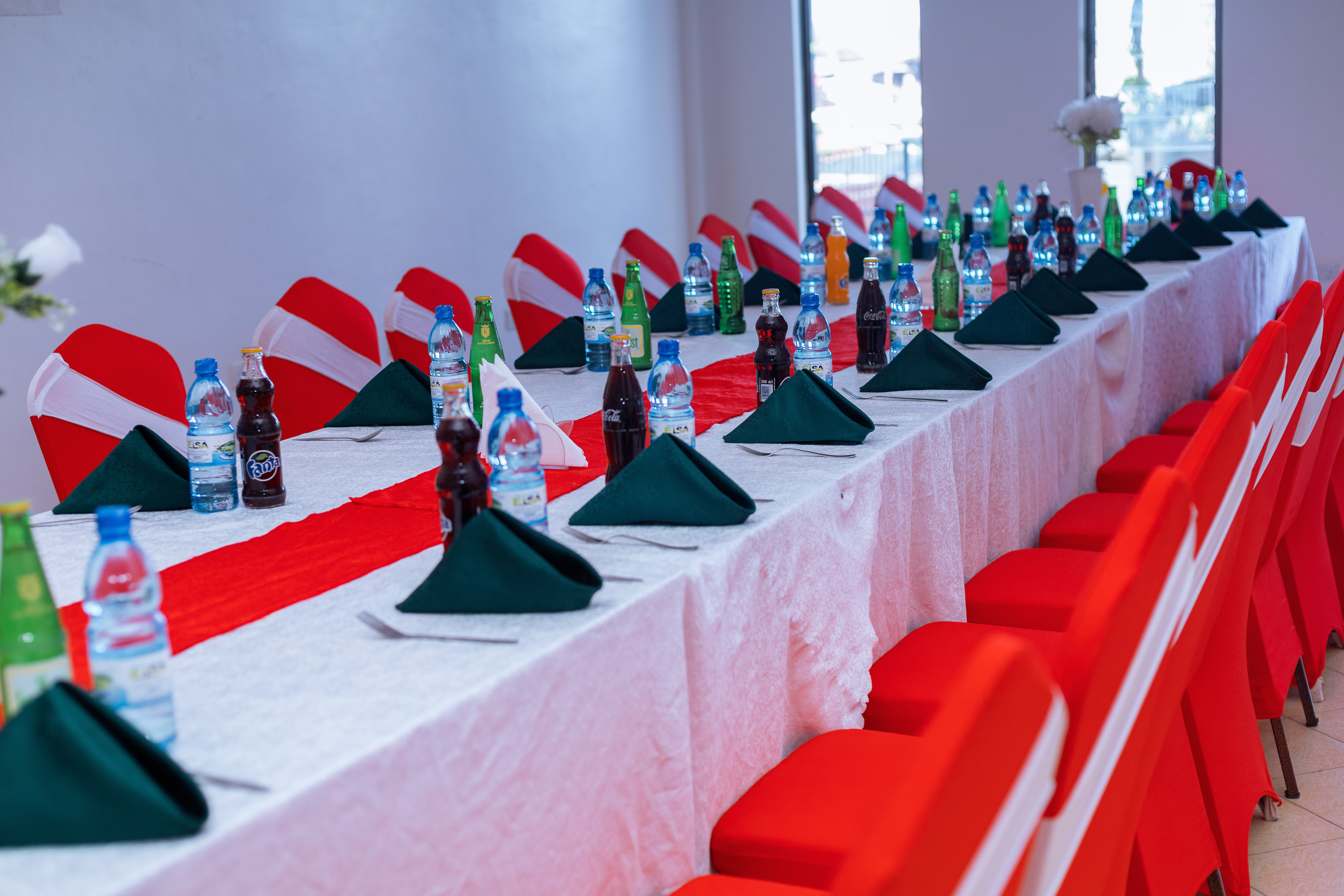 Elsa Hotel Lilies Hall